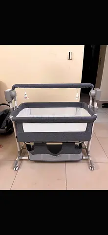 Baby crib