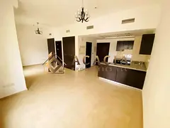L Shape Studio I Amazing Location I Vacant