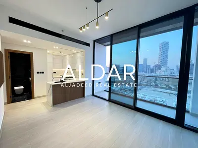 With Appliances |Pool View |Huge Balcony |Vacant