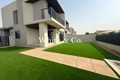 Huge Plot | True Corner | Fully Landscaped