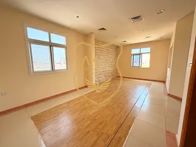 Spacious 6BR Villa on Prime Location