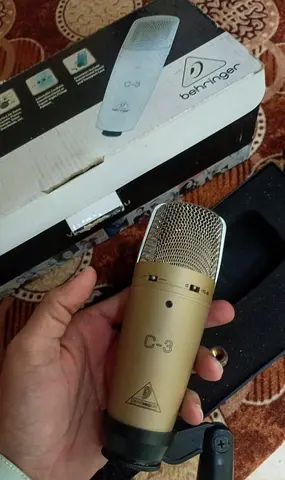 Behringer C-3 Large Diaphragm Condenser Microphone with Case