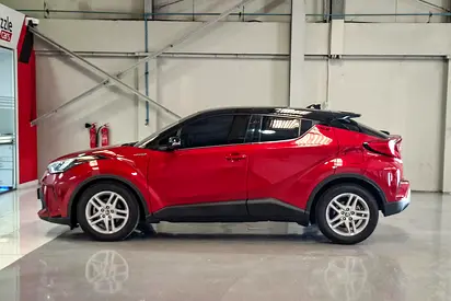 صورة 5 لـ 2023 Toyota C-HR