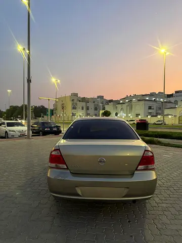 2008 Nissan SUNNY photo 12