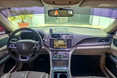 2018 Lincoln CONTINENTAL 照片 9