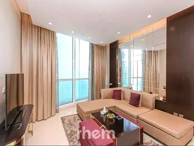 Vacant | High Floor | Canal Views
