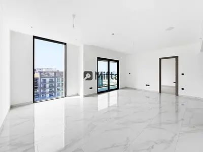 2.5% Commission | 2 Beds + Maid | Skyline