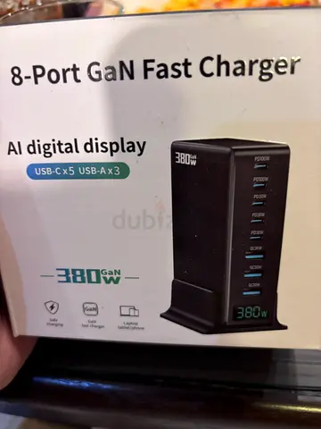 8-Port GaN Fast Charger