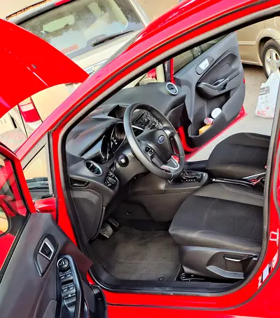 2014 FORD FIESTA 照片 9