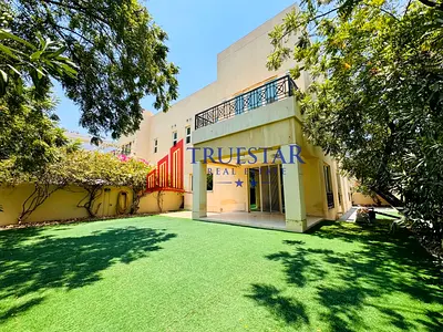 4BR+MAIDS PRIVATE GARDEN SHARED POOL SEMI DETACHED VILLA