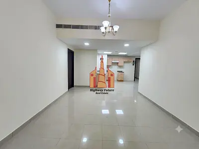 15 days free ● Species 1-BHK Aprt with wardrobe ● open chicken