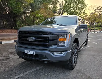 فورد F150 lariat موديل 2021 أعلى مواصفات بحالة ممتازة