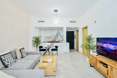 Fully Furnished | Vacant | Luxury Living