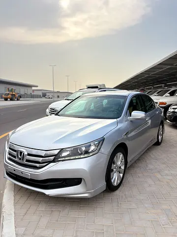 Honda Accord, GCC Specs, V4 Model 2016 Full option Good condition 148,000 km