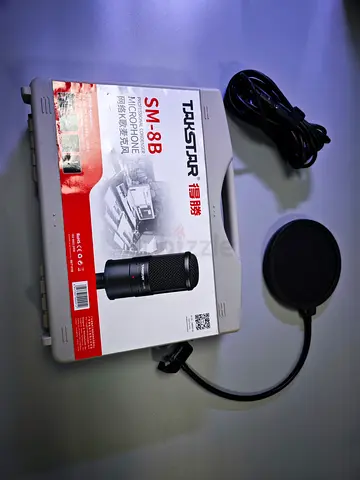 Takstar SM-8B Large Diaphragm Condenser Microphone with Pop Filter and Case