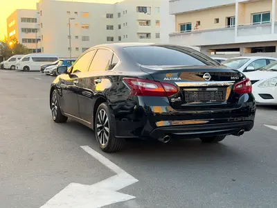 2018 Nissan ALTIMA — миниатюра 8