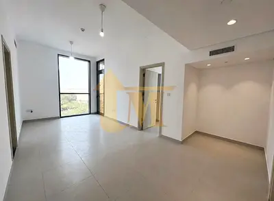 Spacious Layout | Ready to move-in | Courtyard view