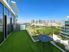 Exclusive | Vacant | Golf view
