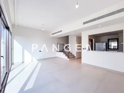 Neutral Cluster | Brand New | Ready to Move in