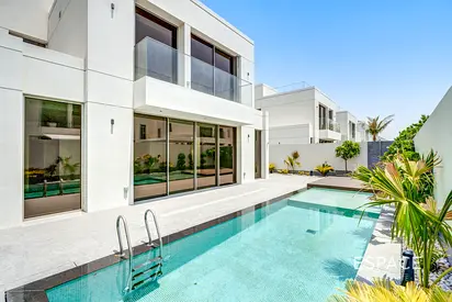 Exclusive | Sunrise | 5 Beds Plus Maids