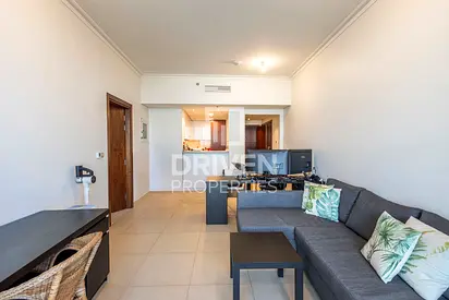 Outstanding Unit | Vacant on September | Sea View