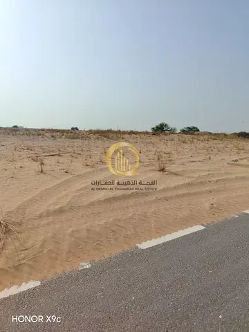 For sale: residential land in Basateen Al-Zubair, with an area of 4,845 sq ft. Prime location, permit for ground floor and two floors, freehold Arabs.