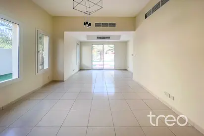 3E Type | Great Location | Large Plot