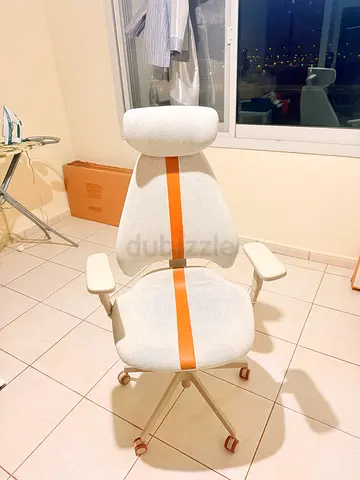 IKEA GRUPPSPEL Ergonomic Gaming Chair, Gunnared Beige adjustable Headrest and back support.
