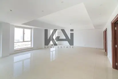 Exclusive 4BR + Study | Spacious | Marina View