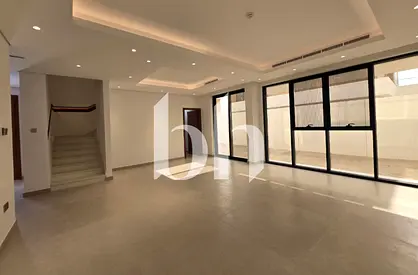 Spacious Layout | Vacant on Transfer | With Garden