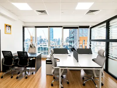 Ready-to-Move | Fully Fitted | High Floor