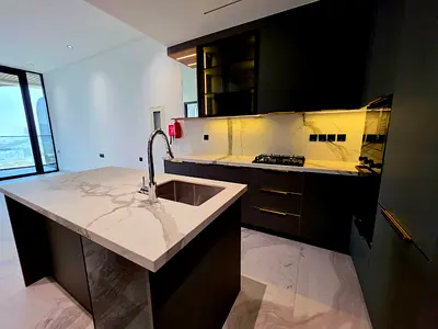 HIGH FLOOR | CHILLER FREE | LUXURY LIVING
