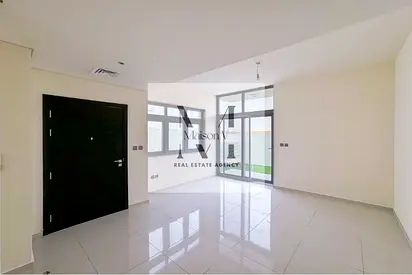 Airy 3BR Villa | Vacant | Unfurnished