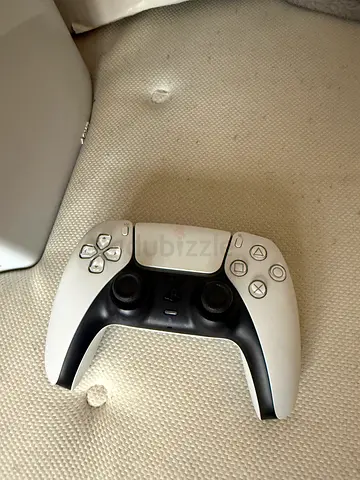Sony PS5 DualSense Wireless Controller - White (Good Working Condition)