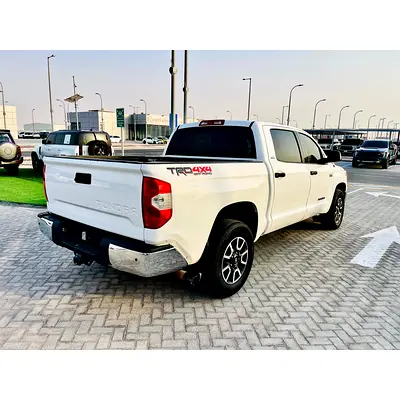 صورة مصغرة 2 لـ 2018 Toyota TUNDRA