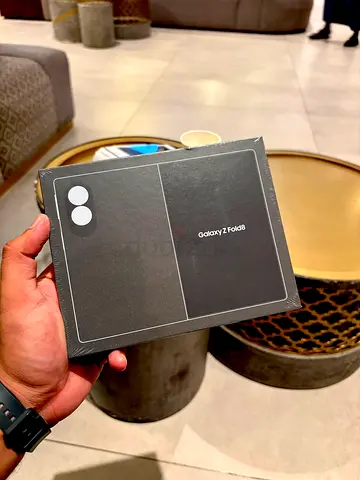 Samsung Galaxy Z Fold 8 5G | 256Gb | UAE