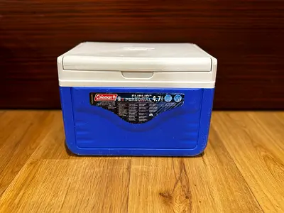 Coleman 4.7L Flip Lid Personal Cooler - Blue (Good Condition)