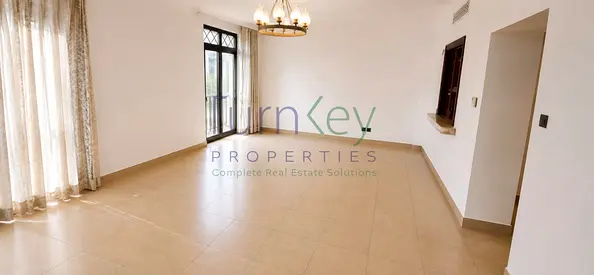 Good Condition | 2 beds Unfurnished | Chiller free