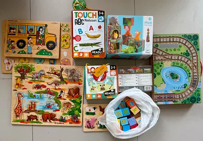 TOYS & PUZZLES FOR KIDS