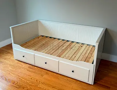 Ikea hemnes day bed with mattress 2