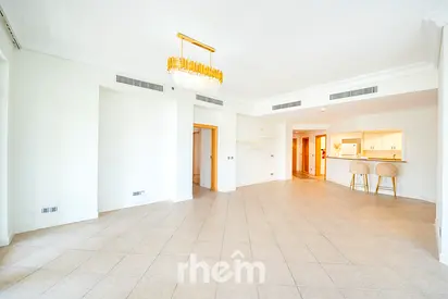 Multiple Cheques | High Floor | Vacant