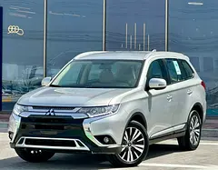 865-Monthly l GCC l 4wd, Cruise, Camera l Accident Free
