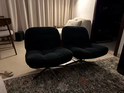 IKEA dyvlinge swivel easy chair 1
