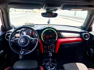 2016 MINI COOPER photo 9