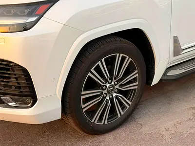 صورة مصغرة 4 لـ 2026 Lexus LX-SERIES