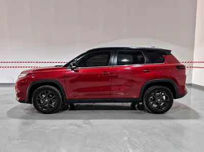 2025 Toyota URBAN CRUISER photo 5