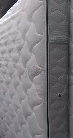 Brend New King size 180x200 pocket spring mattress available 28 cm thikniss