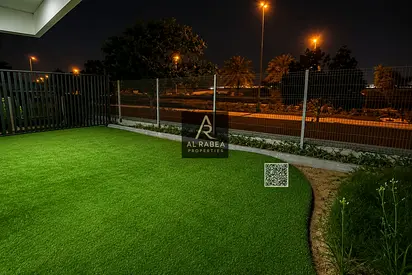 Only 10% down payment + No commission + No fees + Freehold ownership + 5-year installments + 20 minutes to Dubai