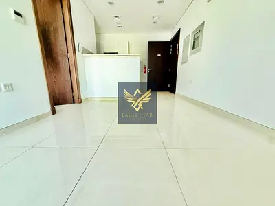 شقة بغرفة نوم واحدة | كاسكو ريزيدنس 1 | إطلالة على أفق وسط المدينة | دخول المسبح والنادي الرياضي