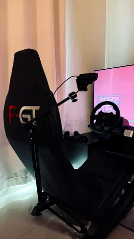 Next level Racing cockpit + Logitech G923